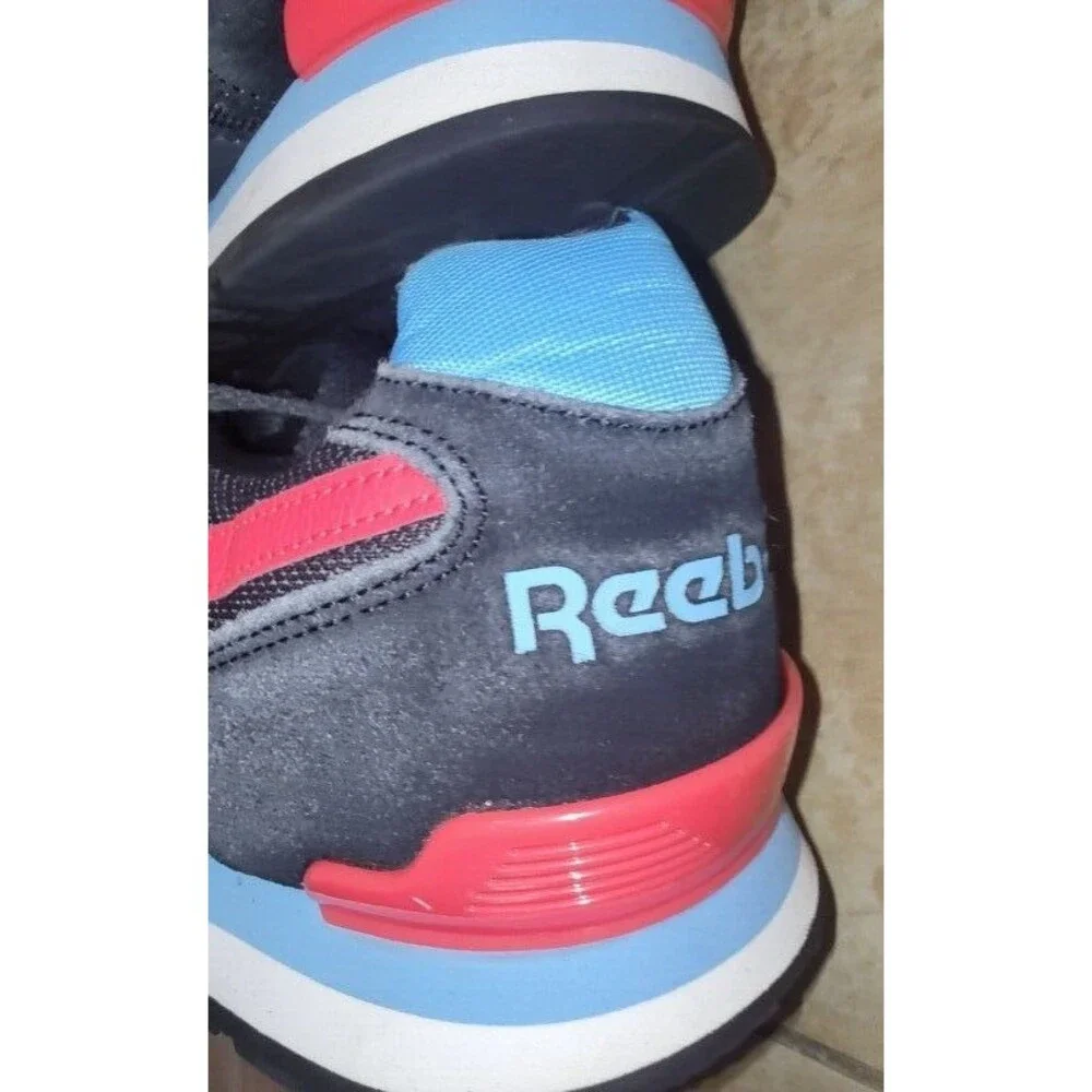 Men's Reebok Royal Flag Black Gray Blue Red Sneakers Size 10.5